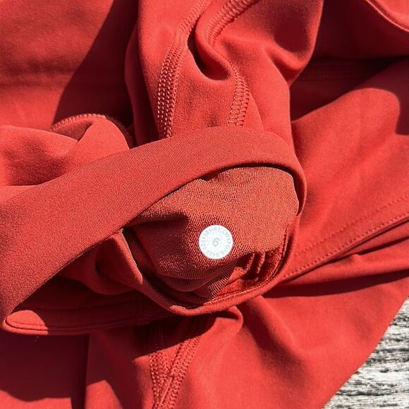 Lululemon Groove Super-High-Rise Flared Pant Nulu cayenne size 6 NWT  brown oran - Picture 8 of 8